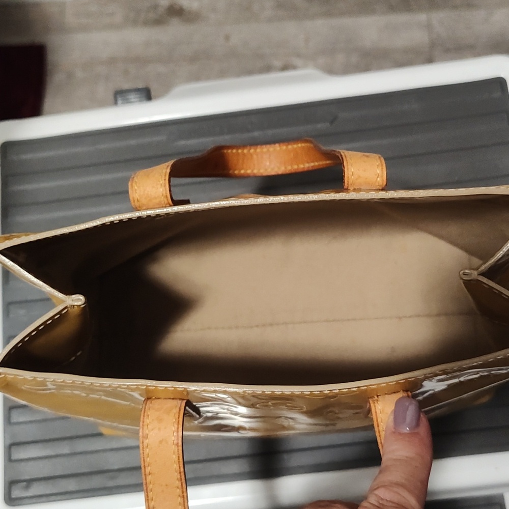 Louis Vuitton Yellow Patent Monogram Tote with Tan Handles - Picture 3 of 6